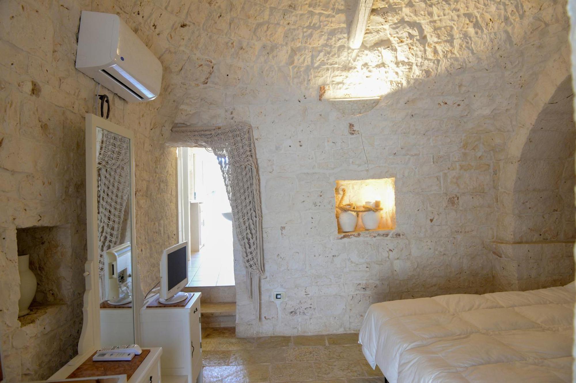 Trulli Lisanna - Apulian Hideaway With Pool Apartment Antonelli Exterior photo